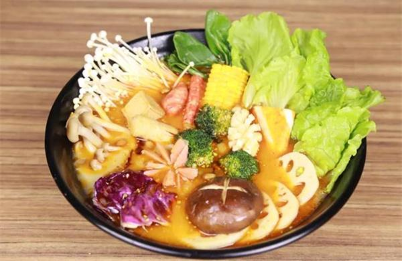 栖霞区麻辣烫,你真的了解吗?今天就带你走进这家美食背后的故事。